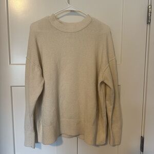 Aerie Off-White Crewneck Sweater